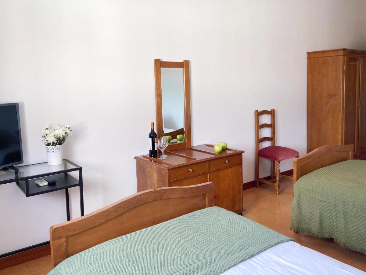 Vinhais Hotel Экстерьер фото