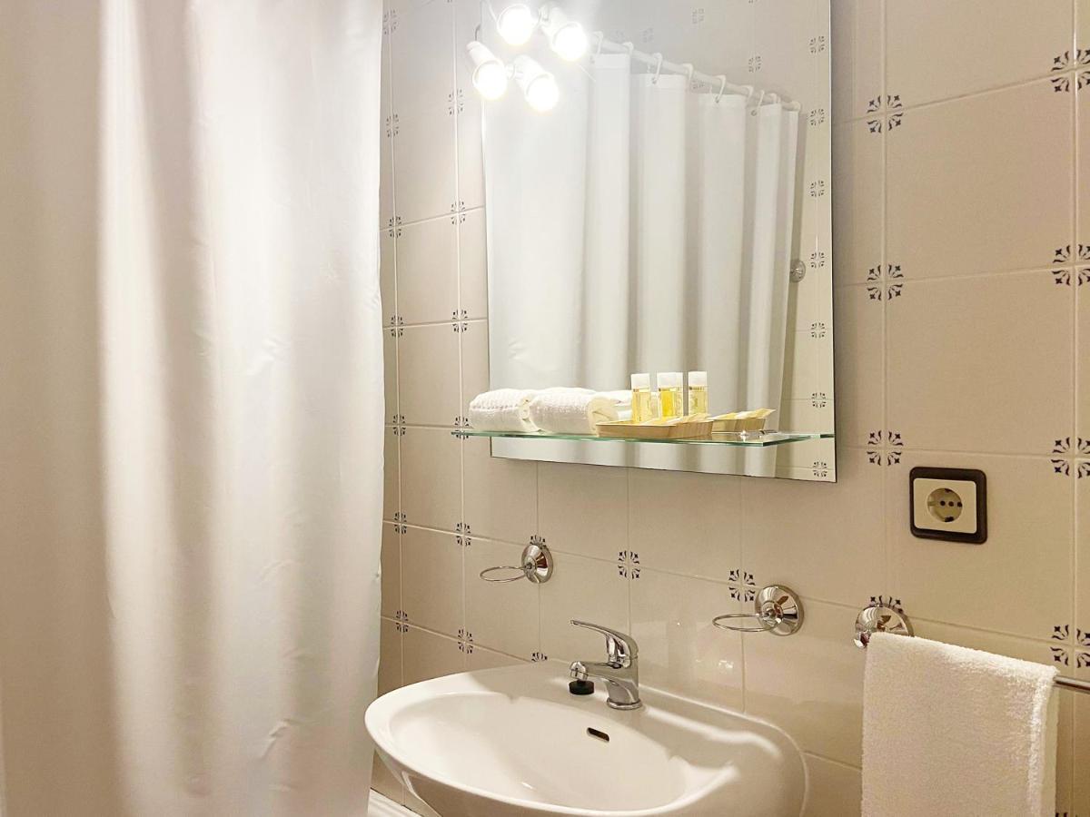 Vinhais Hotel Экстерьер фото