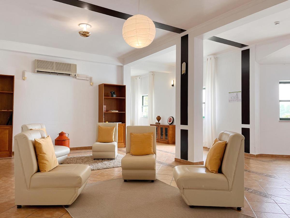 Vinhais Hotel Экстерьер фото